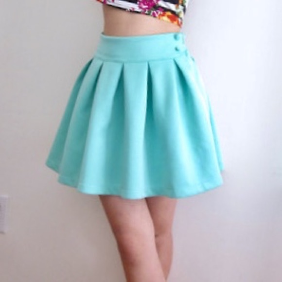 Charlotte Russe Dresses & Skirts - [charlotte russe] NWOT - Teal Neoprene Skirt